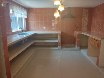 Casa en venta de una planta, en 16 de Septiembre Sur, Puebla, Puebla.