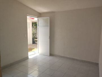Casa en venta de una planta, en 16 de Septiembre Sur, Puebla, Puebla.