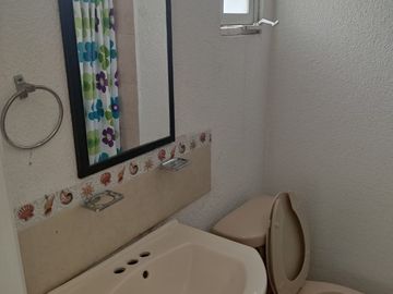 Casa en venta de una planta, en 16 de Septiembre Sur, Puebla, Puebla.