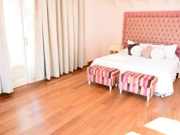 Casa de 6 dormitorios en Venta en Saint Thomas Sur