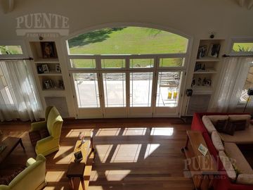 Casa de 6 dormitorios en Venta en Saint Thomas Sur