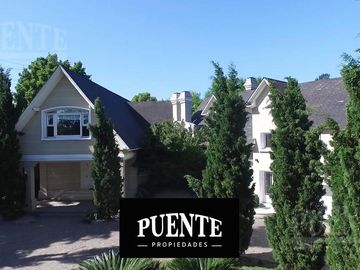 Casa de 6 dormitorios en Venta en Saint Thomas Sur