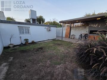 Casa en  QUINTAS DE ARGUELLO APTA CREDITO