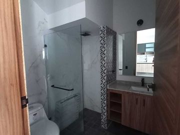 Casa en Venta cerca de Galerías Santa Anita