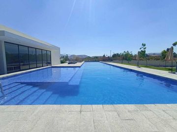 Casa en Venta cerca de Galerías Santa Anita