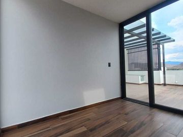 Casa en Venta cerca de Galerías Santa Anita