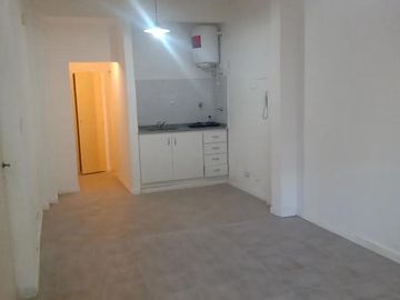 Venta departamento monoambiente en Villa Luro