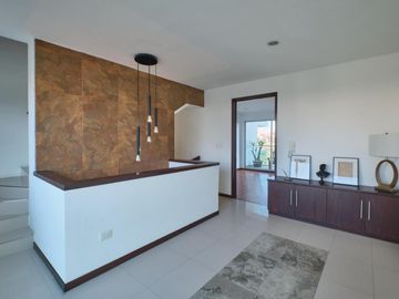 VENTA CASA EN LOMAS DE ANGELOPOLIS II. PUEBLA