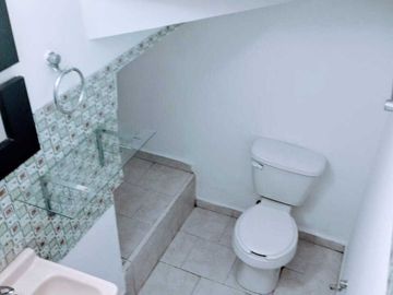 CASA EN VENTA EN NUEVO LAS PUENTES APODACA