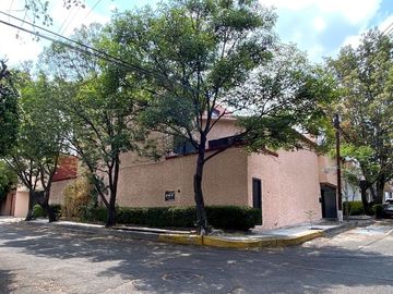 CASA EN VENTA – EX RANCHO OLIVAR DE LOS PADRES