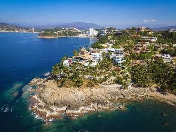 CASA ESTILO MEXICANO, FRACC. LA PUNTA, MANZANILLO
