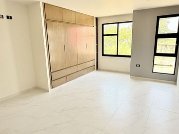 Elegante casa en venta en Fracc Finca de las Ánimas