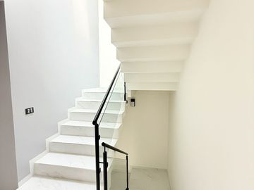 Elegante casa en venta en Fracc Finca de las Ánimas