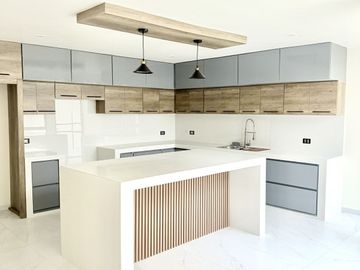 Elegante casa en venta en Fracc Finca de las Ánimas