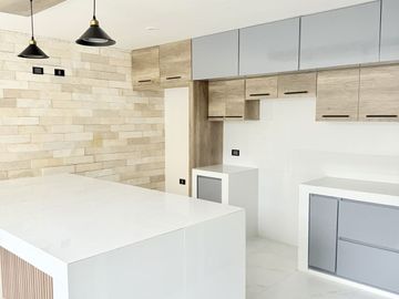 Elegante casa en venta en Fracc Finca de las Ánimas