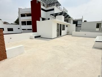 Elegante casa en venta en Fracc Finca de las Ánimas
