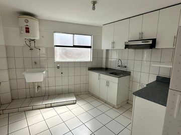ALQUILER  DEPARTAMENTO EN LA AV. LA MERCED SURCO