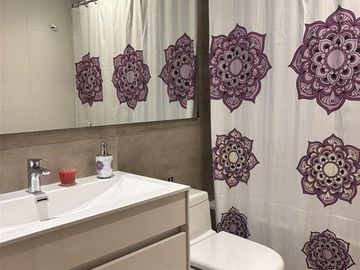 Casa en Venta en Av. Chamisero/ Jumbo
