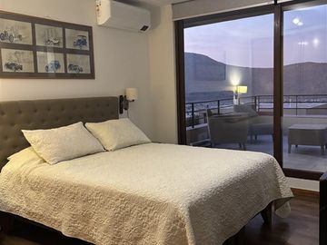 Casa en Venta en Av. Chamisero/ Jumbo