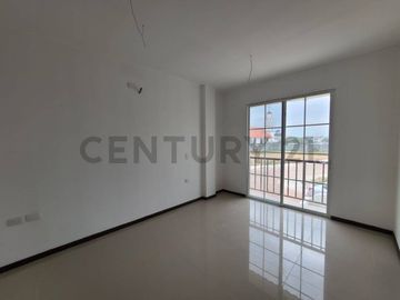 Increíble Oportunidad Urb.Terranostra Casa Esquinera de estreno al costo E.Men