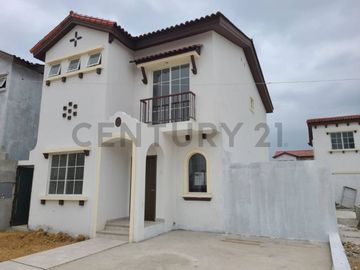 Increíble Oportunidad Urb.Terranostra Casa Esquinera de estreno al costo E.Men
