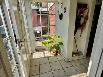 Casa en Venta en reina Victoria con Monseñor Edwards