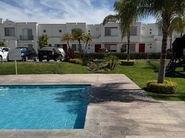 CASA EN VENTA EN CONDOMINIO BOSQUE DEL PARAISO AL NORTE DE AGUASCALIENTES