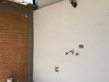 CASA EN VENTA EN CONDOMINIO BOSQUE DEL PARAISO AL NORTE DE AGUASCALIENTES