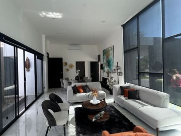 Casa en Venta en  La Rejoyada, Mérida Yucatán