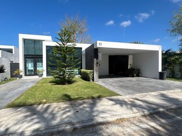 Casa en Venta en  La Rejoyada, Mérida Yucatán