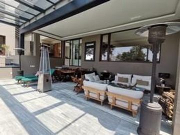 Hermosa Casa Recien remodelada