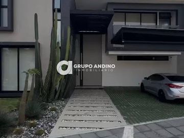 VENTA de CASAS en GIRON