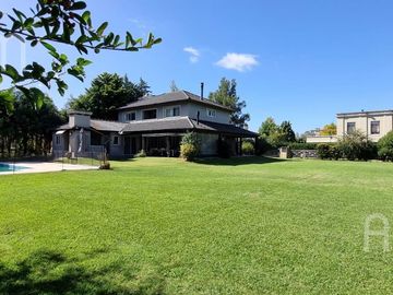 Casa en venta en Quintas del Sol | 5 Dormitorios