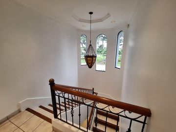 Casa en  venta de 5 dormitorios en Urb. Tennis Club, Samborondón