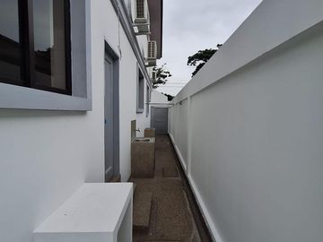 Casa en  venta de 5 dormitorios en Urb. Tennis Club, Samborondón