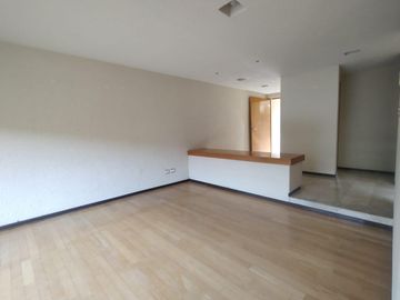 Casa en  Venta Calzada Farol Fraccionamiento Santa Cruz Guadalpue