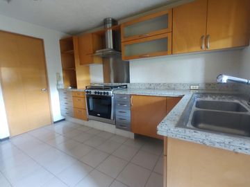 Casa en  Venta Calzada Farol Fraccionamiento Santa Cruz Guadalpue