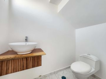 CASA EN VENTA EN FRACC. LOMAS DE LA RIOJA, RIVIERA VERACRUZANA, ALVARADO, VERACRUZ