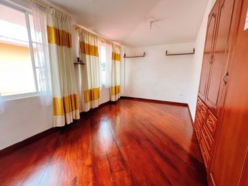 Casa de Venta 3D en Conjunto Sector. La Espe