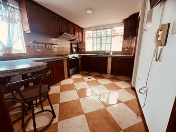 Casa de Venta 3D en Conjunto Sector. La Espe