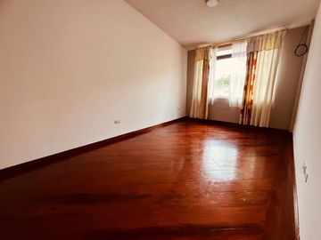 Casa de Venta 3D en Conjunto Sector. La Espe