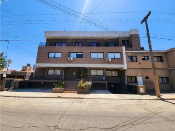 VENTA DEPARTAMENTO 1 DORMITORIO AMOBLADO B MALVINAS CARLOS PAZ