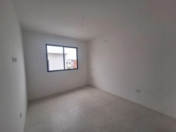 Casa en venta de 3 dormitorios, Urb. San Antonio ,Vía Samborondón RRR