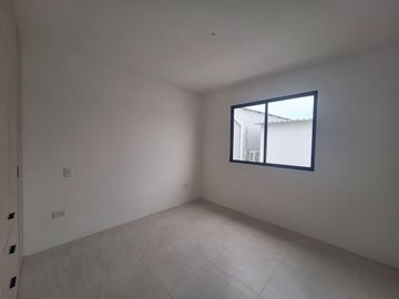 Casa en venta de 3 dormitorios, Urb. San Antonio ,Vía Samborondón RRR