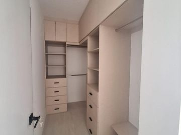 Casa en venta de 3 dormitorios, Urb. San Antonio ,Vía Samborondón RRR