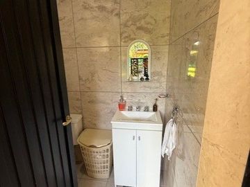Casa en venta de 2 dormitorios c/ cochera en Villa Elisa