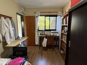 Casa en venta de 2 dormitorios c/ cochera en Villa Elisa