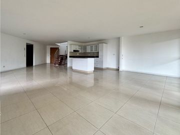 Vendo duplex en Sabaneta