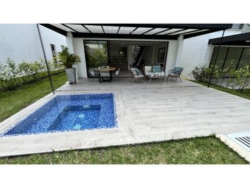 VENTA DE CASA CAMPESTRE EN ARMENIA, QUINDO, COLOMBIA