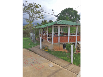 CASA CAMPESTRE EN VENTA, PAVAS, LA CUMBRE, VALLE DEL CAUCA